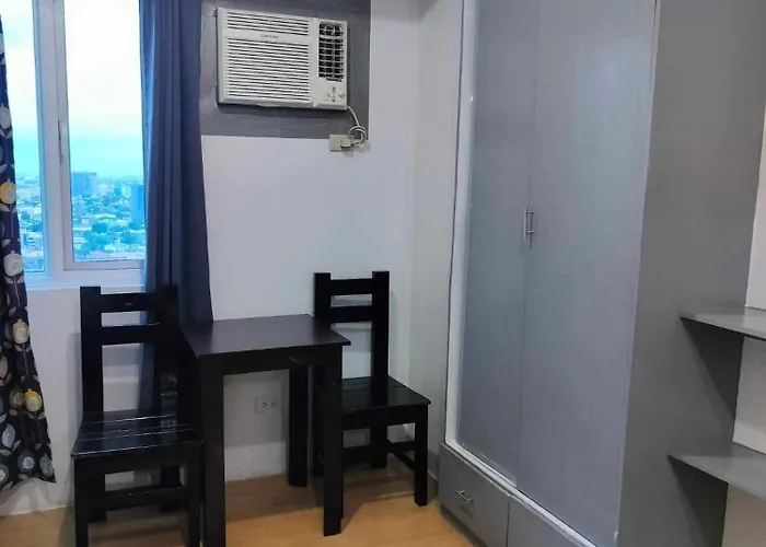 27th Floor Cozy Unit With View In Mplace Apartment
