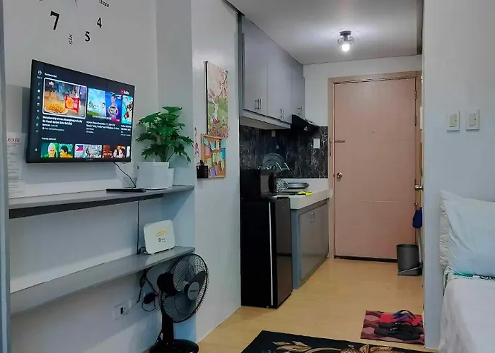 27th Floor Cozy Unit With View In Mplace Apartment